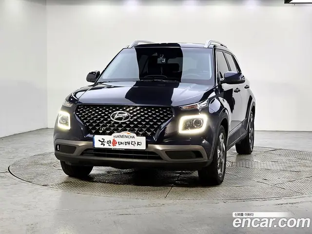 Hyundai Venue 2021 1.6 автомат (гидро), миниатюра 2 Hyundai Venue 2021 1.6 автомат (гидро), миниатюра 2