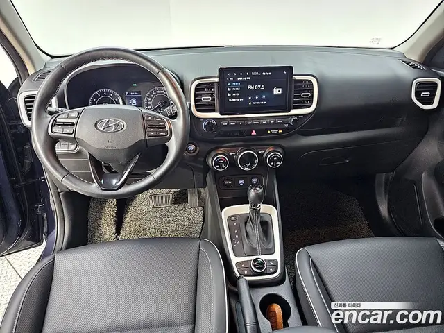 Hyundai Venue 2021 1.6 автомат (гидро), миниатюра 4 Hyundai Venue 2021 1.6 автомат (гидро), миниатюра 4
