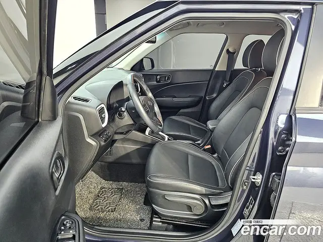Hyundai Venue 2021 1.6 автомат (гидро), миниатюра 8 Hyundai Venue 2021 1.6 автомат (гидро), миниатюра 8