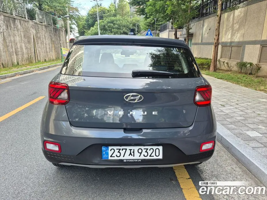Hyundai Venue 2024 1.6 автомат (гидро), фото 5 Hyundai Venue 2024 1.6 автомат (гидро), фото 5