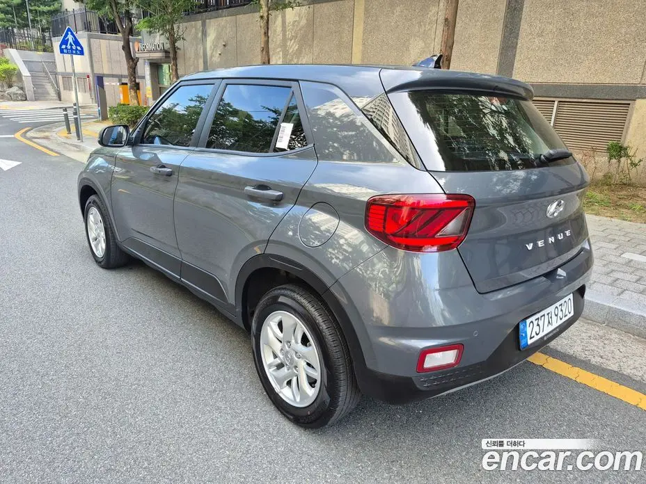 Hyundai Venue 2024 1.6 автомат (гидро), фото 6 Hyundai Venue 2024 1.6 автомат (гидро), фото 6