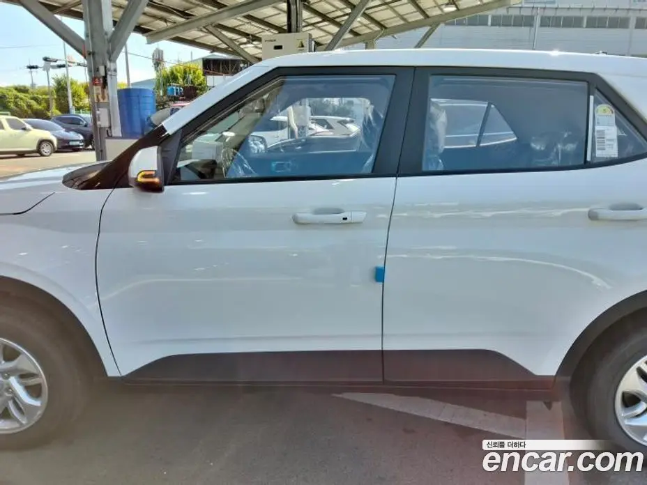 Hyundai Venue 2026 1.6 автомат (гидро), фото 16