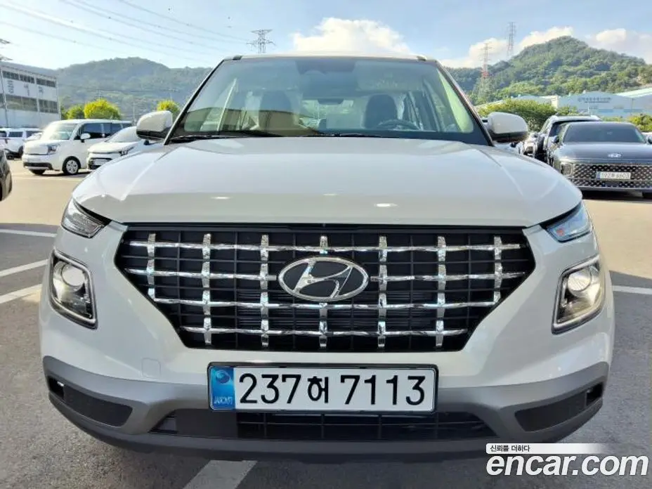 Hyundai Venue 2026 1.6 автомат (гидро), фото 3