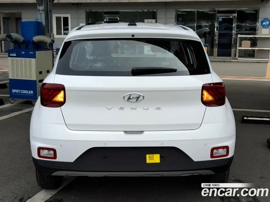 Hyundai Venue 2026 1.6 автомат (гидро), фото 4