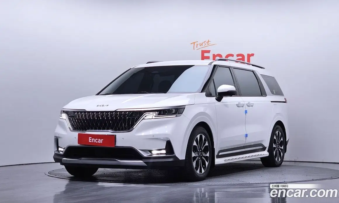 Kia Carnival 2021 2.2 автомат (гидро), фото 1 Kia Carnival 2021 2.2 автомат (гидро), фото 1