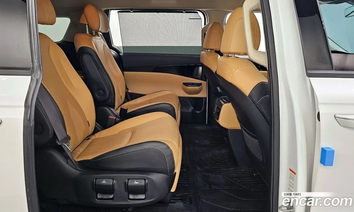 Kia Carnival 2021 2.2 автомат (гидро), фото 12 Kia Carnival 2021 2.2 автомат (гидро), фото 12