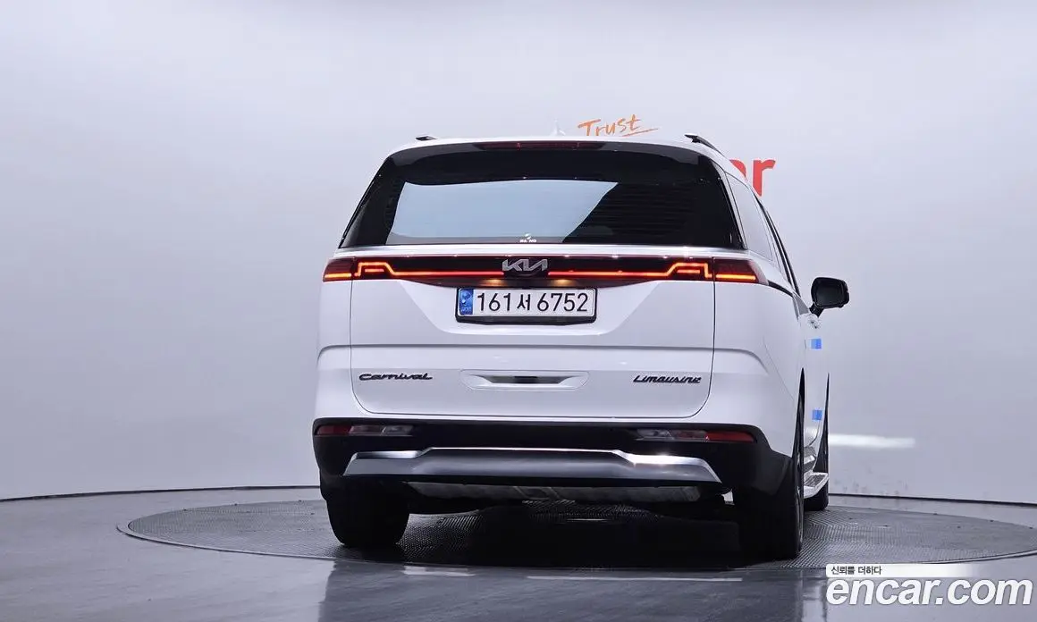 Kia Carnival 2021 2.2 автомат (гидро), фото 4 Kia Carnival 2021 2.2 автомат (гидро), фото 4