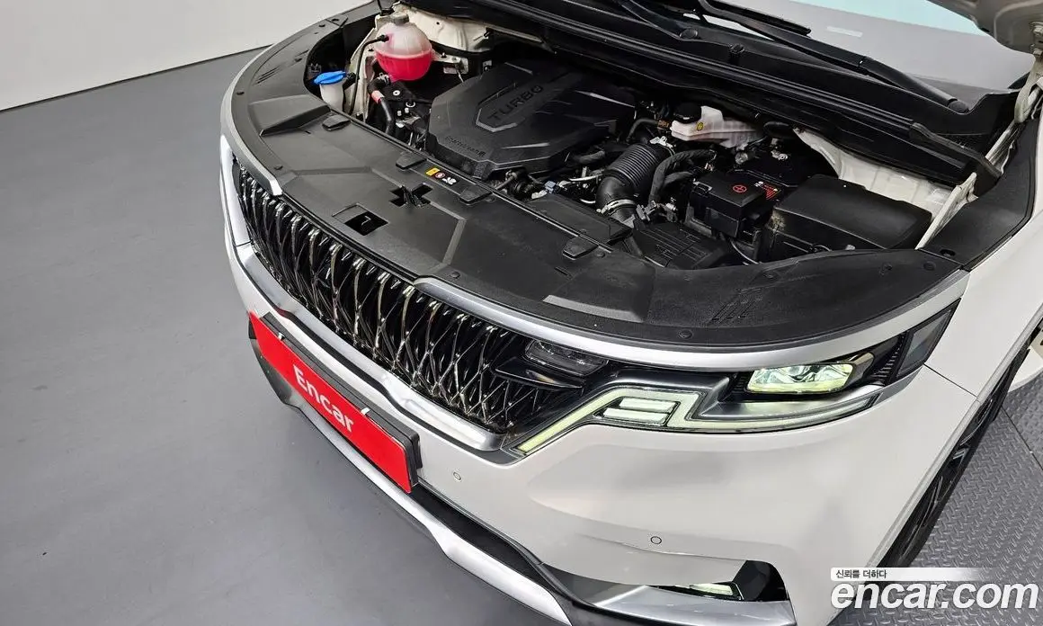 Kia Carnival 2021 2.2 автомат (гидро), фото 6 Kia Carnival 2021 2.2 автомат (гидро), фото 6