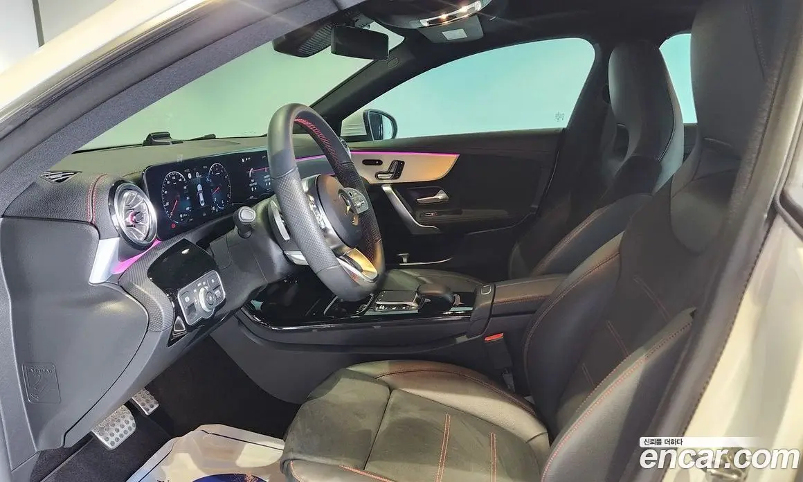 Mercedes-Benz CLA-Class 2023 2.0 автомат (гидро), фото 14