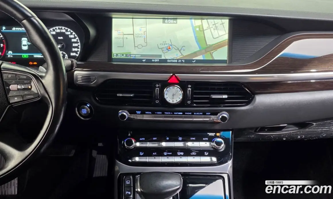 Genesis EQ900 2016 3.3 автомат (гидро), фото 14 Genesis EQ900 2016 3.3 автомат (гидро), фото 14