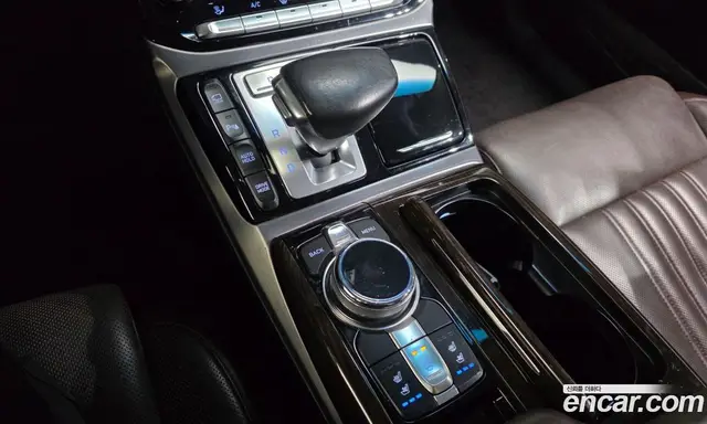 Genesis EQ900 2016 3.3 автомат (гидро), миниатюра 9 Genesis EQ900 2016 3.3 автомат (гидро), миниатюра 9
