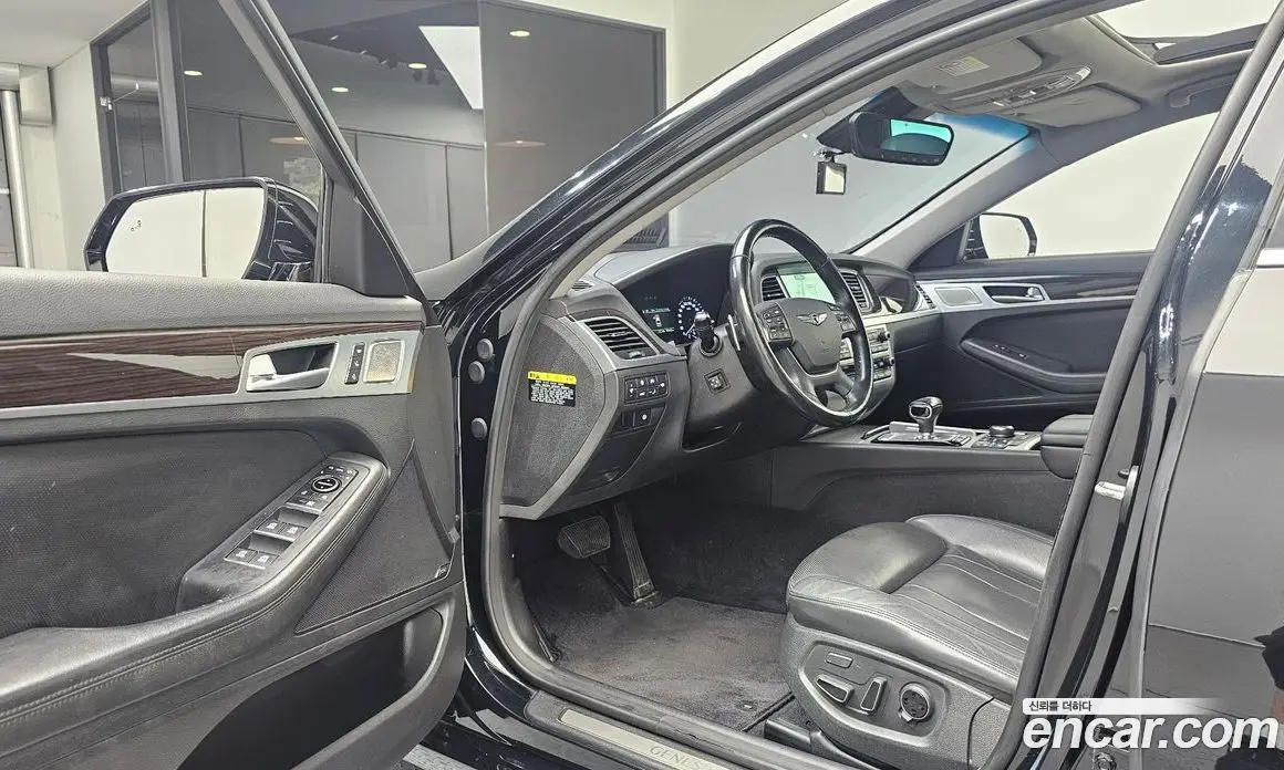 Genesis G80 2016 3.3 автомат (гидро), фото 10 Genesis G80 2016 3.3 автомат (гидро), фото 10