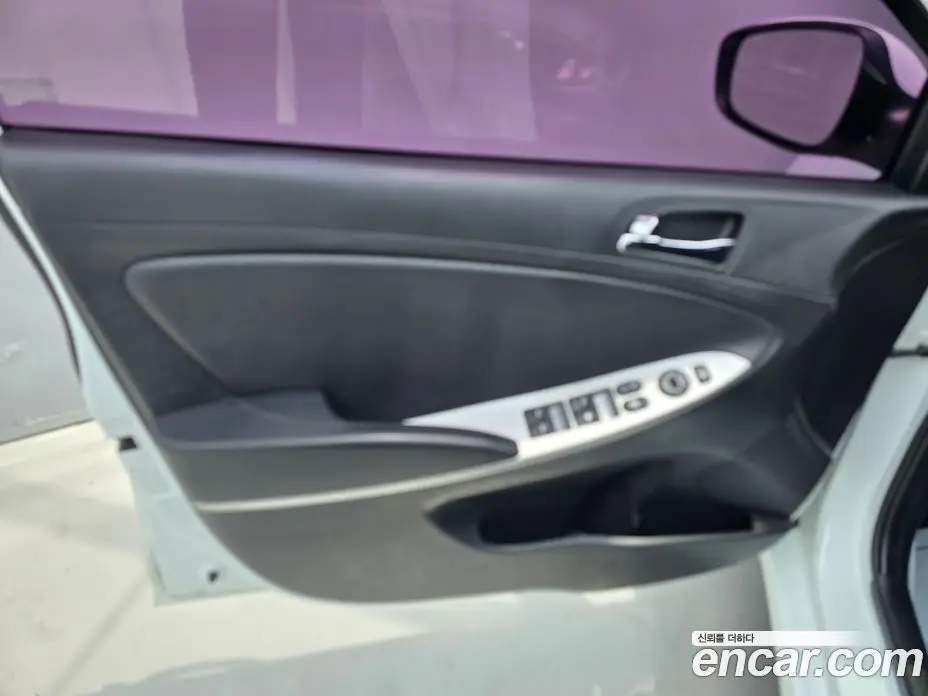 Hyundai Accent 2013 1.4 автомат (гидро), фото 17