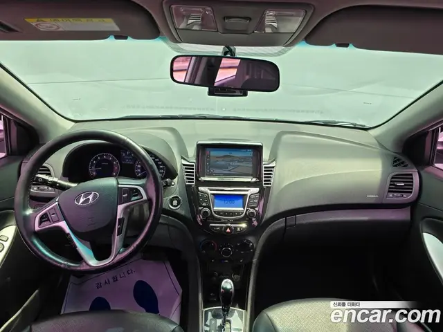 Hyundai Accent 2013 1.4 автомат (гидро), миниатюра 6