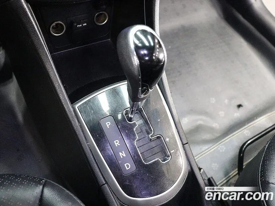 Hyundai Accent 2013 1.4 автомат (гидро), фото 10