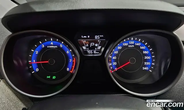 Hyundai Avante 2014 1.6 автомат (гидро), миниатюра 11