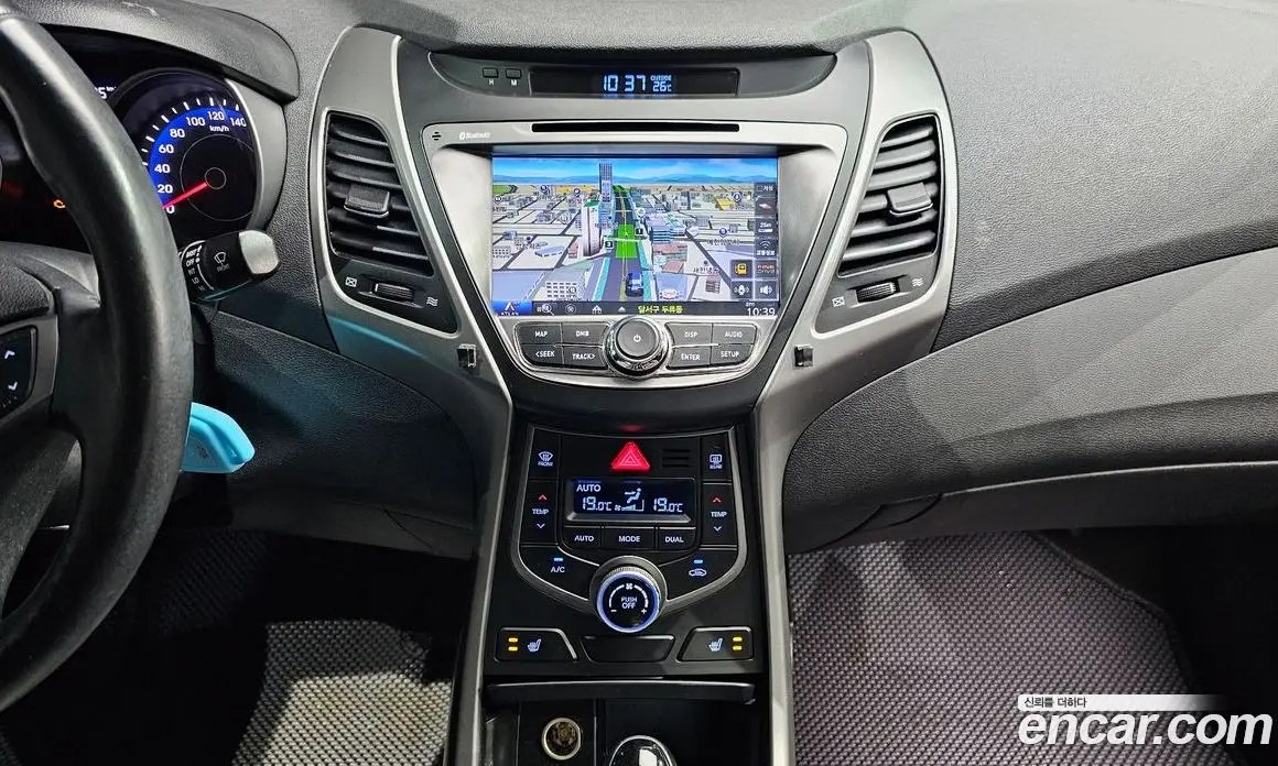 Hyundai Avante 2014 1.6 автомат (гидро), фото 19