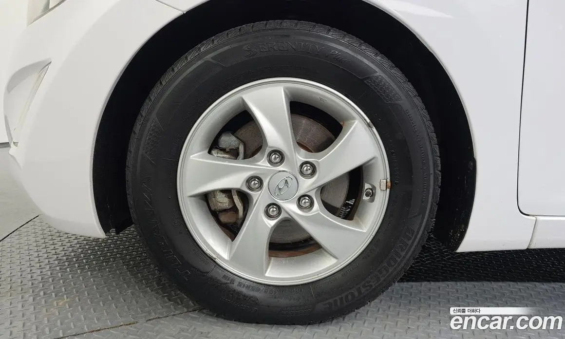 Hyundai Avante 2015 1.6 автомат (гидро), фото 5 Hyundai Avante 2015 1.6 автомат (гидро), фото 5