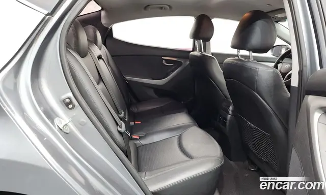 Hyundai Avante 2015 1.6 автомат (гидро), миниатюра 12