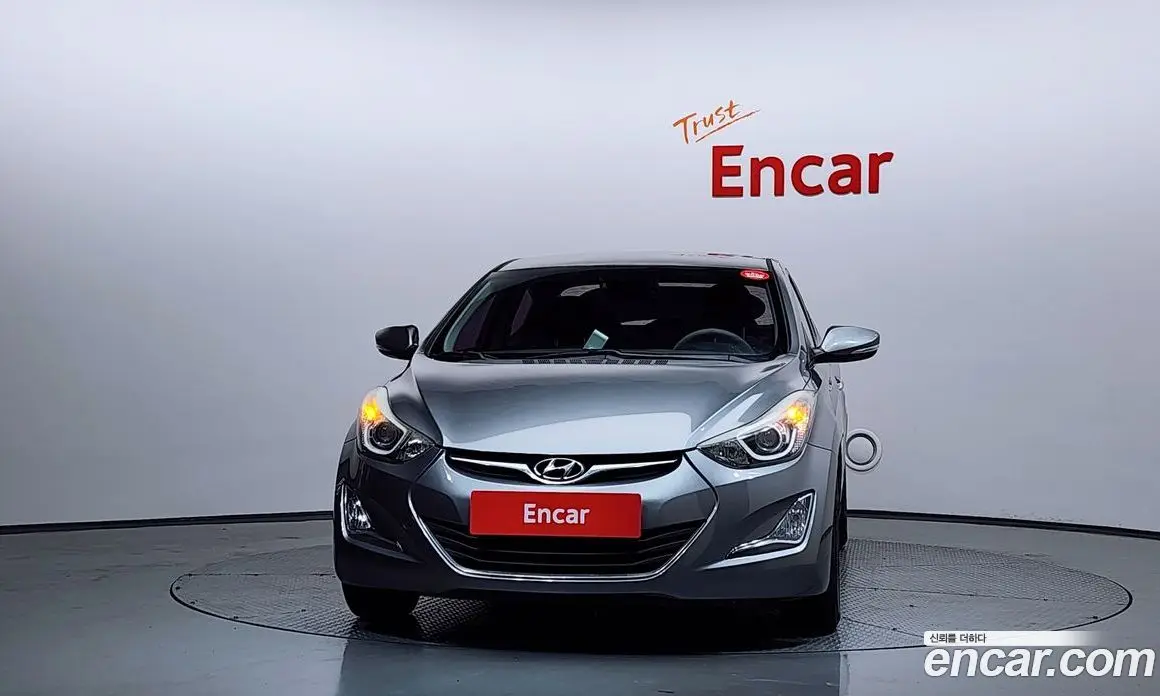 Hyundai Avante 2015 1.6 автомат (гидро), фото 3