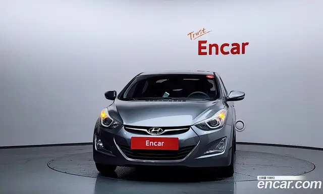 Hyundai Avante 2015 1.6 автомат (гидро), миниатюра 3