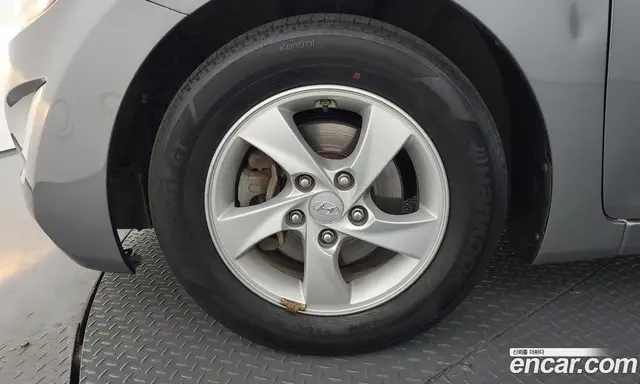 Hyundai Avante 2015 1.6 автомат (гидро), миниатюра 5