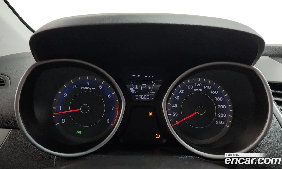 Hyundai Avante 2015 1.6 автомат (гидро), фото 8