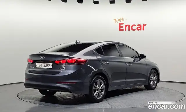 Hyundai Avante 2016 1.6 автомат (гидро), миниатюра 2