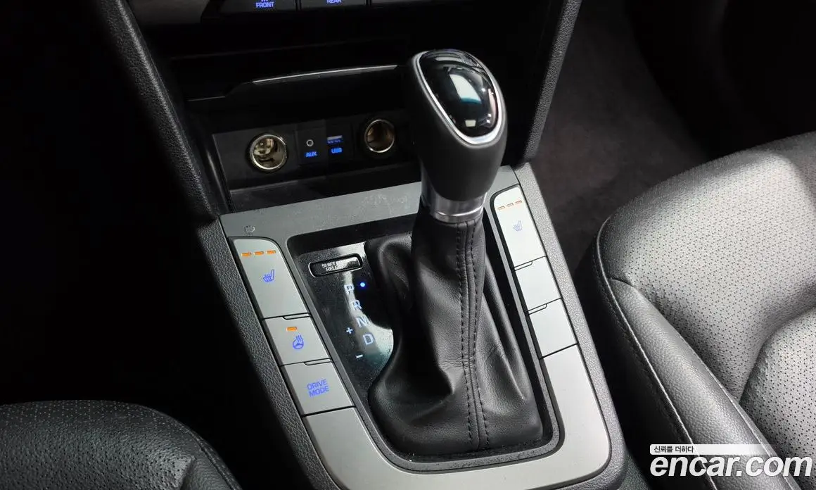 Hyundai Avante 2016 1.6 автомат (гидро), фото 12