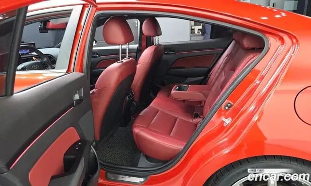 Hyundai Avante 2017 1.6 автомат (гидро), миниатюра 11