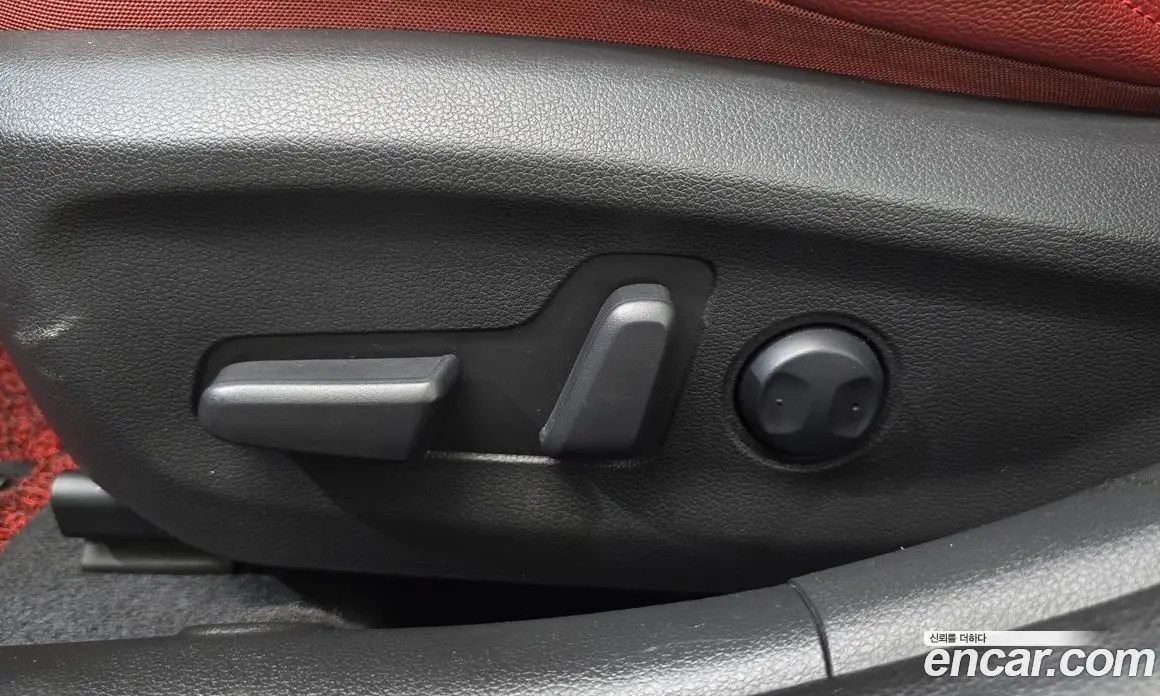 Hyundai Avante 2017 1.6 автомат (гидро), фото 15