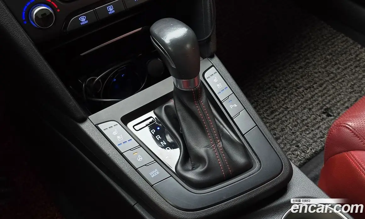 Hyundai Avante 2017 1.6 автомат (гидро), фото 9