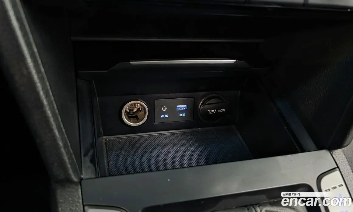 Hyundai Avante 2017 1.6 автомат (гидро), фото 16