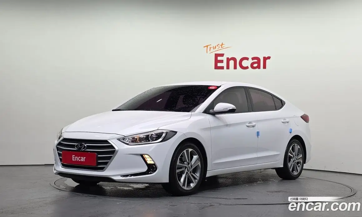 Hyundai Avante 2018 1.6 автомат (гидро), фото 1 Hyundai Avante 2018 1.6 автомат (гидро), фото 1