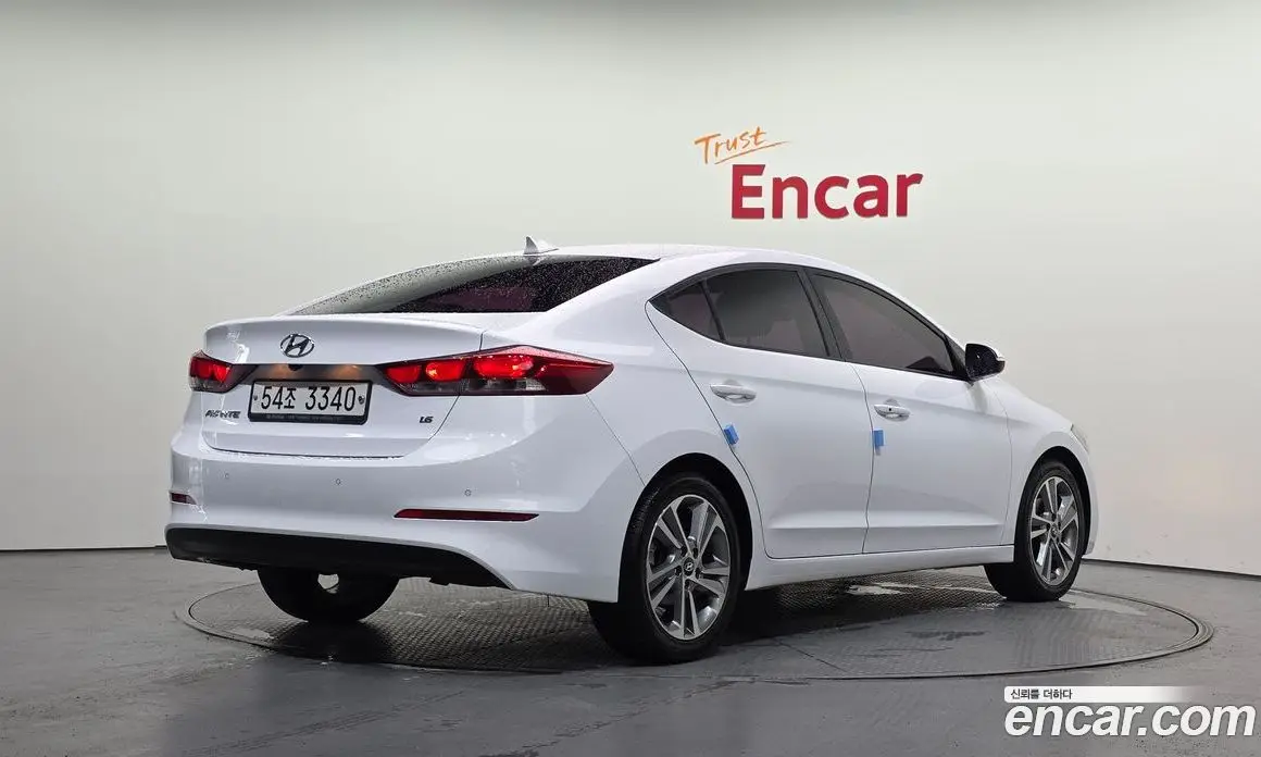 Hyundai Avante 2018 1.6 автомат (гидро), фото 2 Hyundai Avante 2018 1.6 автомат (гидро), фото 2