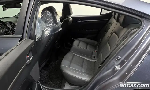 Hyundai Avante 2019 1.6 автомат (гидро), миниатюра 12