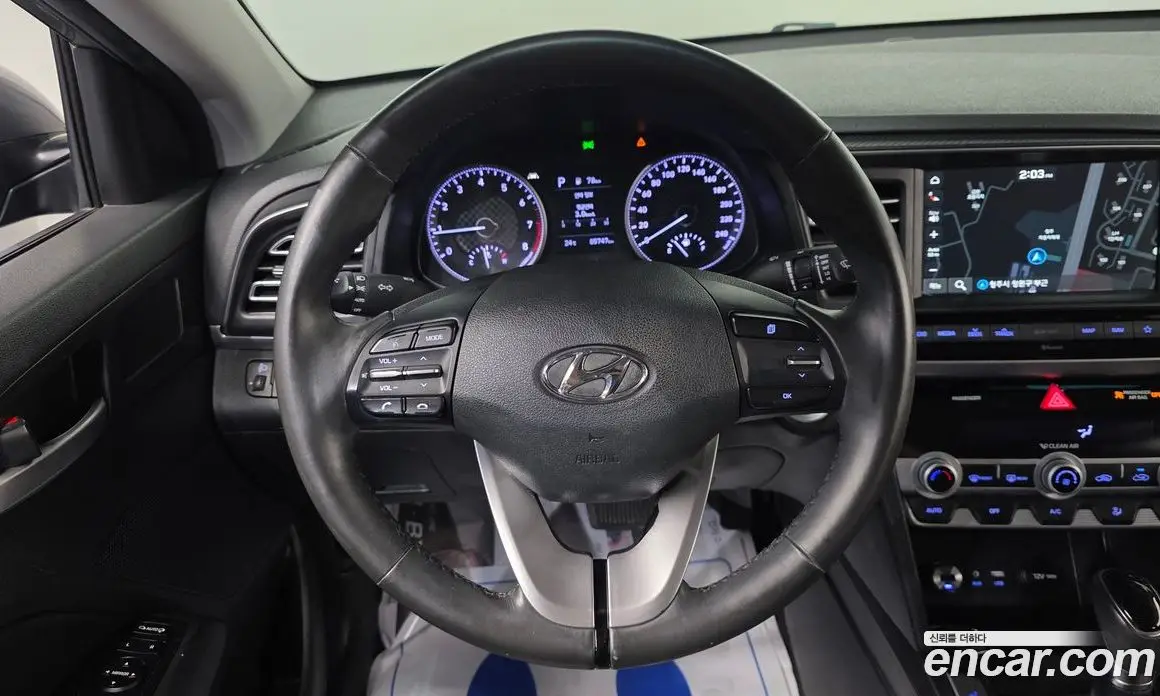 Hyundai Avante 2019 1.6 автомат (гидро), фото 14