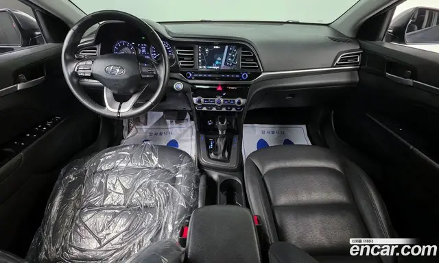 Hyundai Avante 2019 1.6 автомат (гидро), миниатюра 7