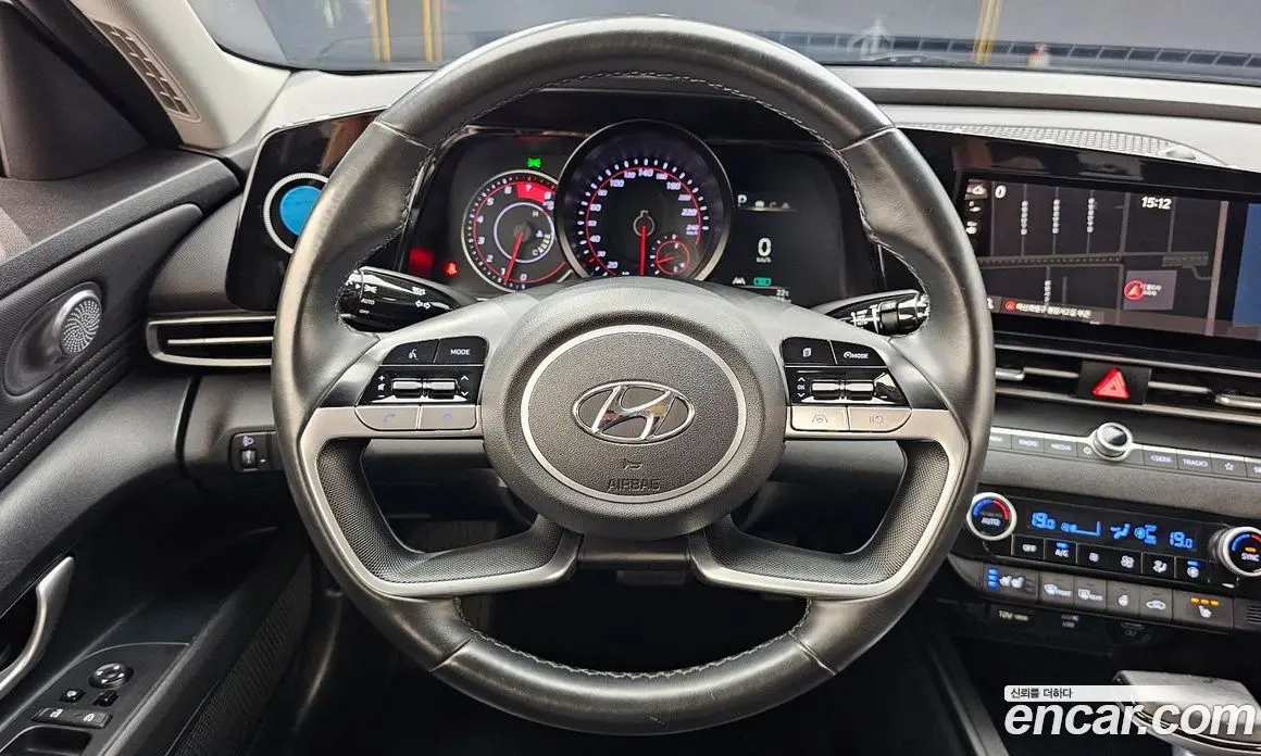 Hyundai Avante 2020 1.6 автомат (гидро), фото 19