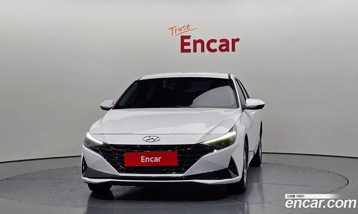 Hyundai Avante 2020 1.6 автомат (гидро), фото 3