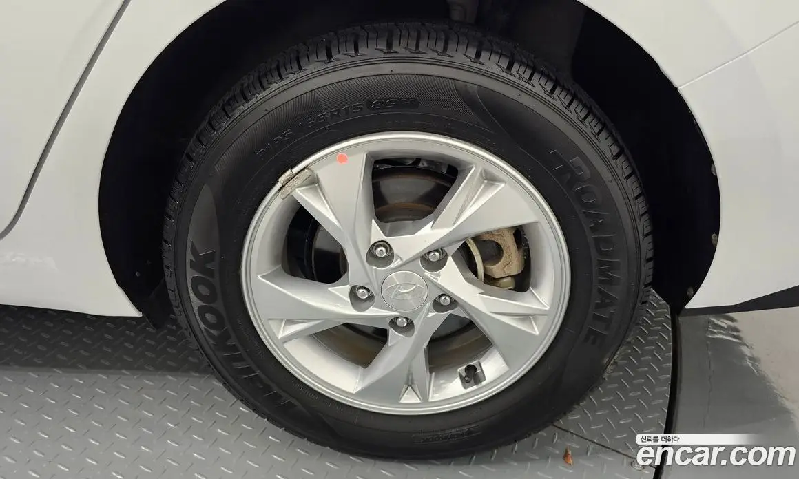 Hyundai Avante 2020 1.6 автомат (гидро), фото 7