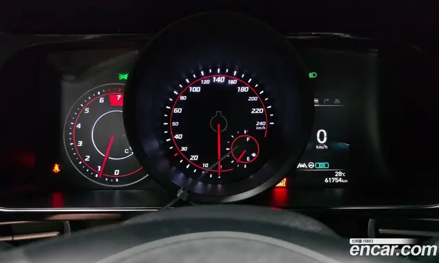 Hyundai Avante 2021 1.6 автомат (гидро), миниатюра 11