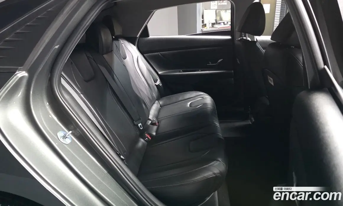 Hyundai Avante 2021 1.6 автомат (гидро), фото 18