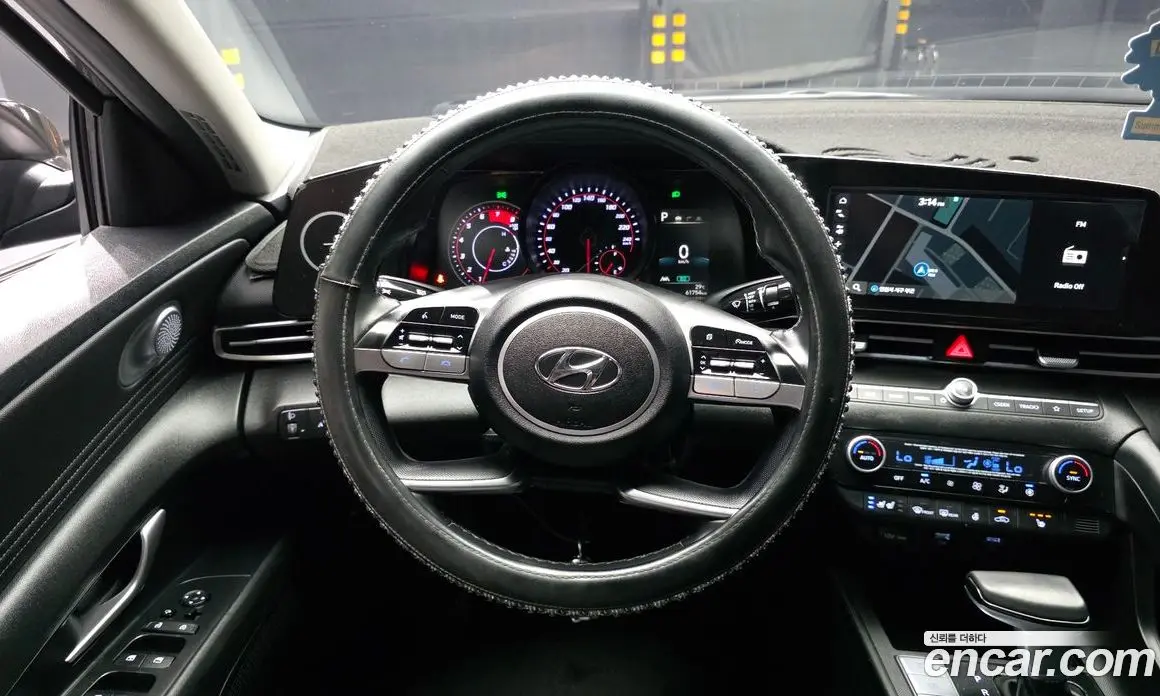 Hyundai Avante 2021 1.6 автомат (гидро), фото 19