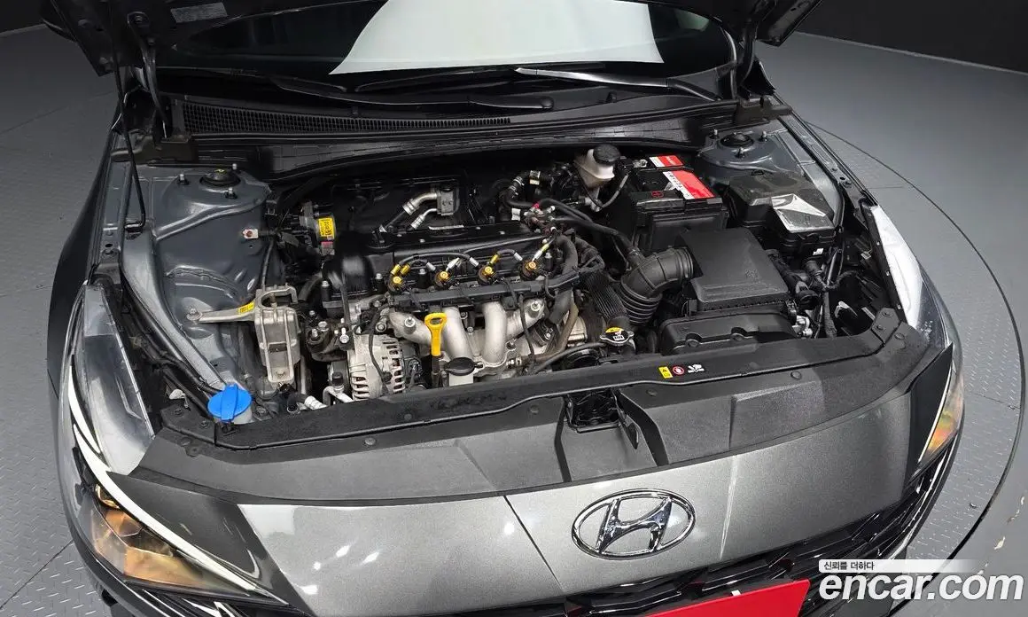 Hyundai Avante 2021 1.6 автомат (гидро), фото 6