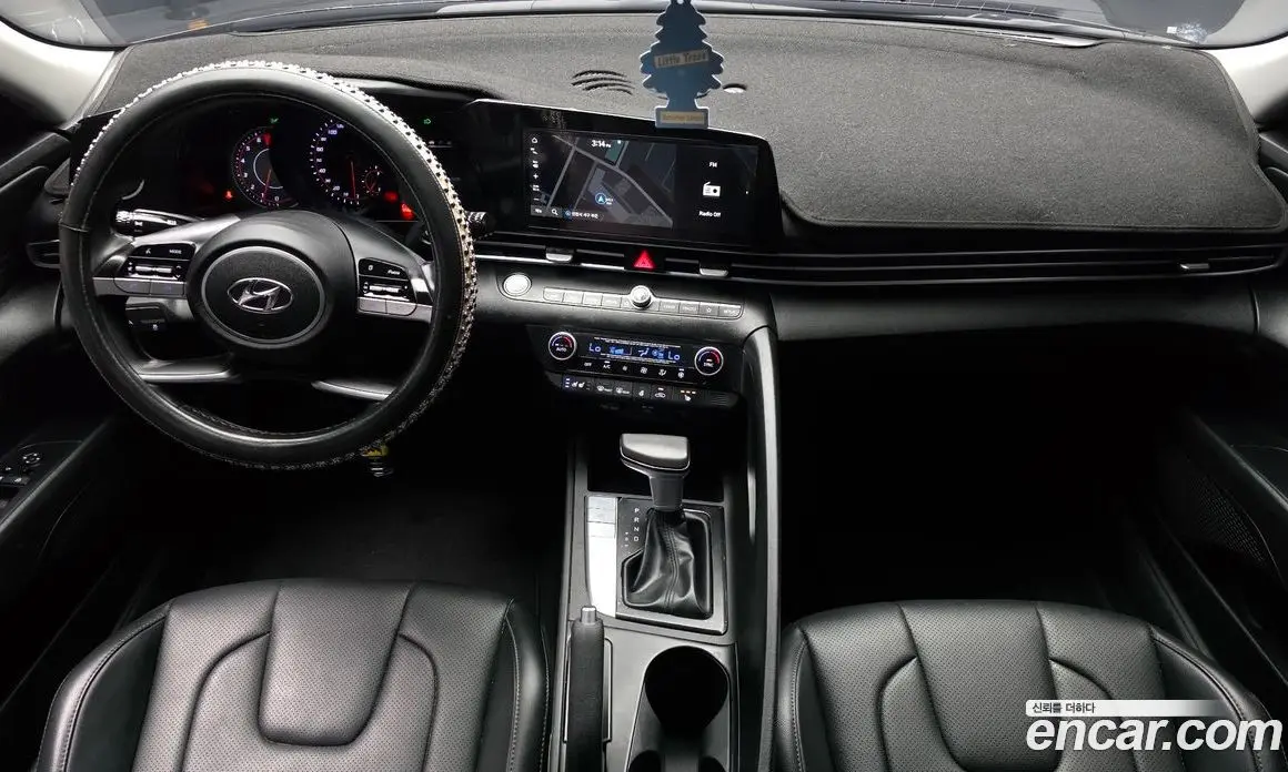 Hyundai Avante 2021 1.6 автомат (гидро), фото 10