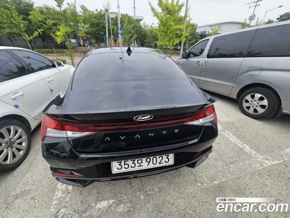 Hyundai Avante 2021 1.6 автомат (гидро), фото 4