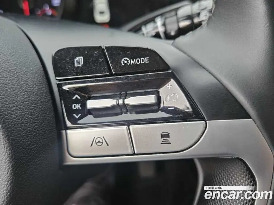 Hyundai Avante 2021 1.6 автомат (гидро), фото 6