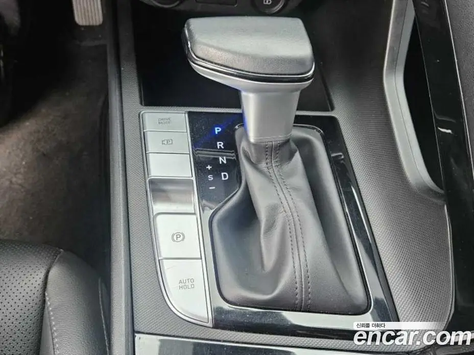 Hyundai Avante 2021 1.6 автомат (гидро), фото 10