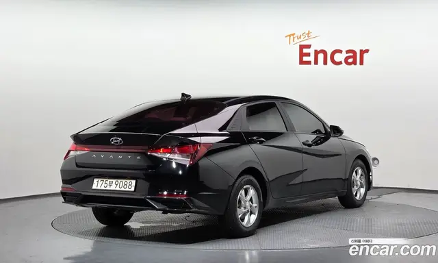 Hyundai Avante 2021 1.6 автомат (гидро), миниатюра 2